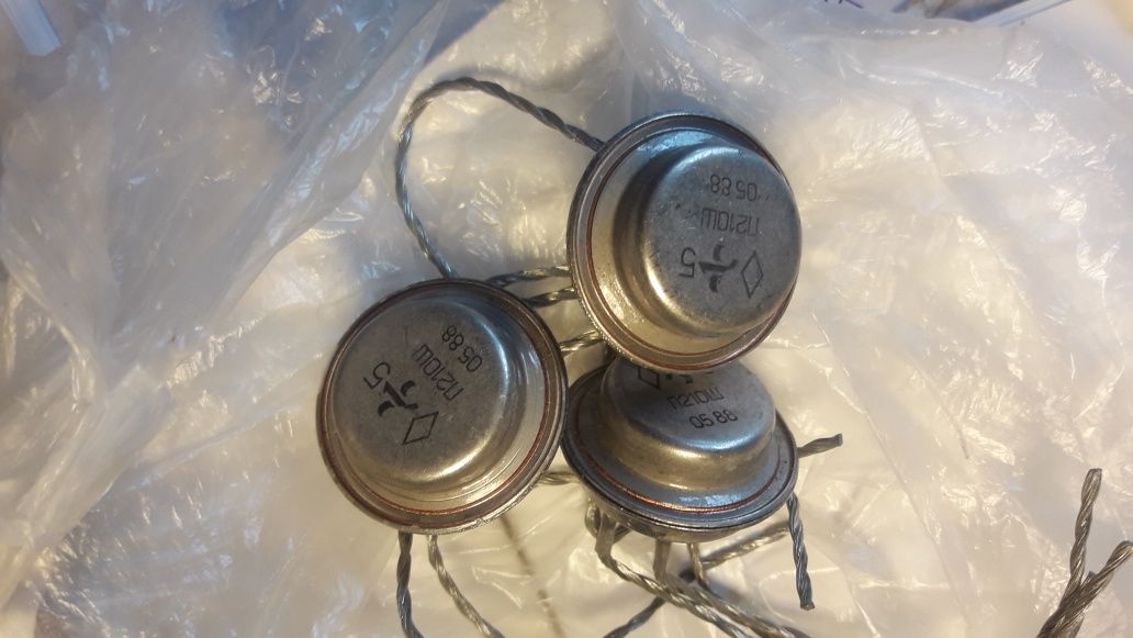 Транзисторы П210ш  210б