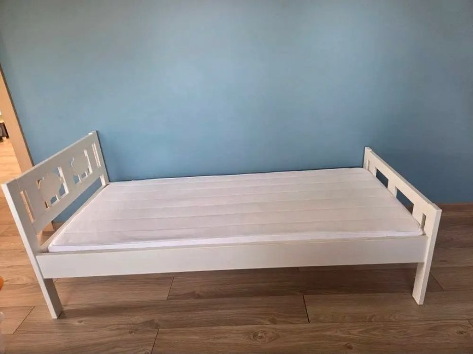 Łóżko Ikea Kritter z materacem