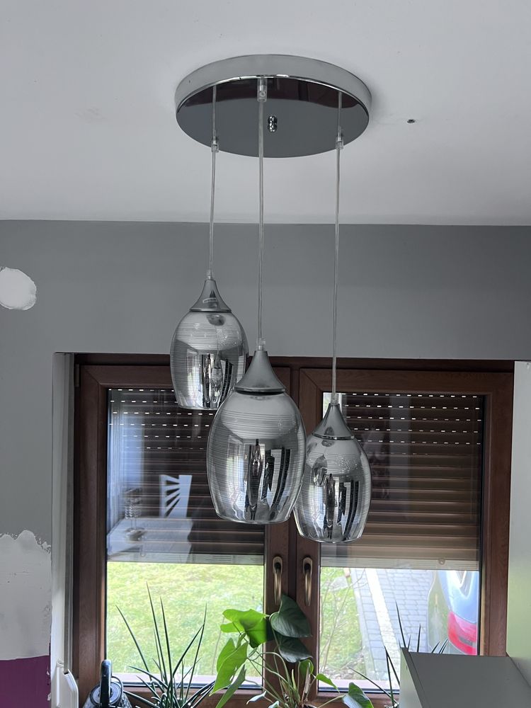 Żyrandol ,  lampy , wiszace potrójne