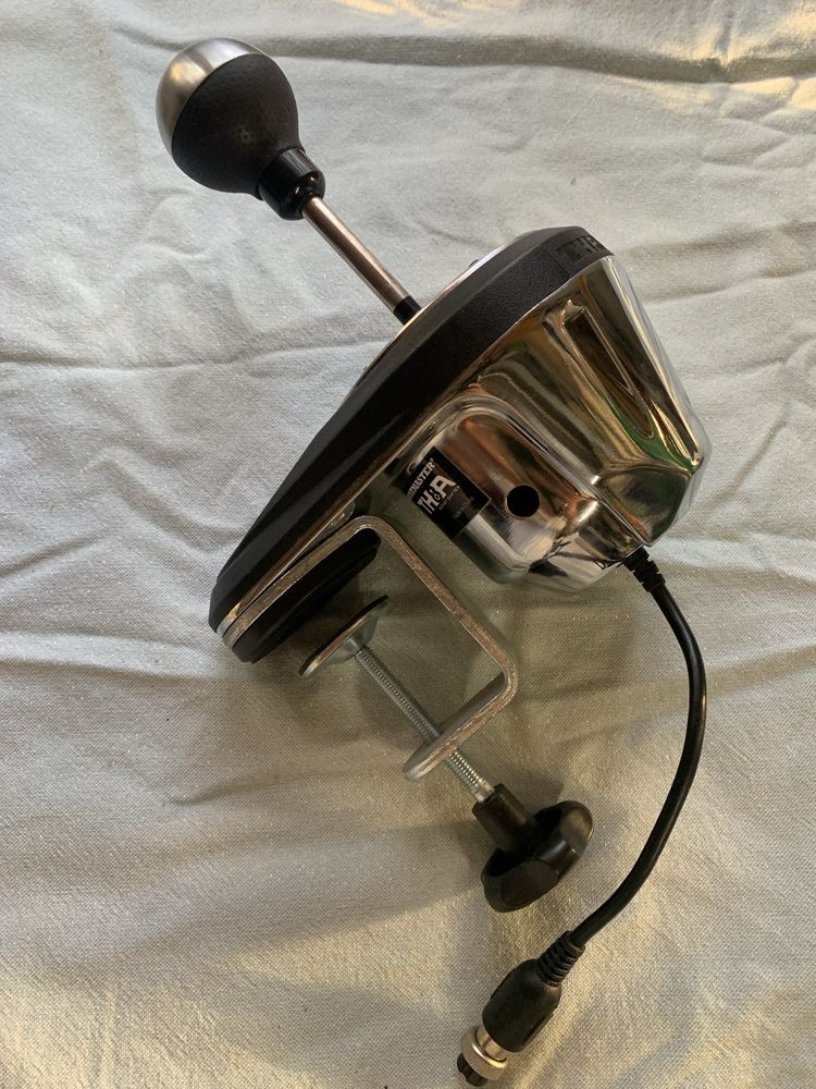 Thrustmaster add-on TH8A