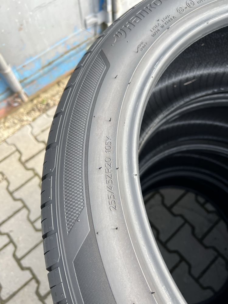 255/45 R20 Hankook 4шт 2020рік