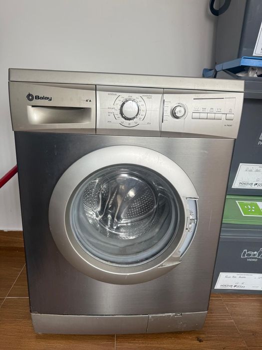 Máquina de Lavar Roupa Balay TS 750 XT – Avariada / Para Peças