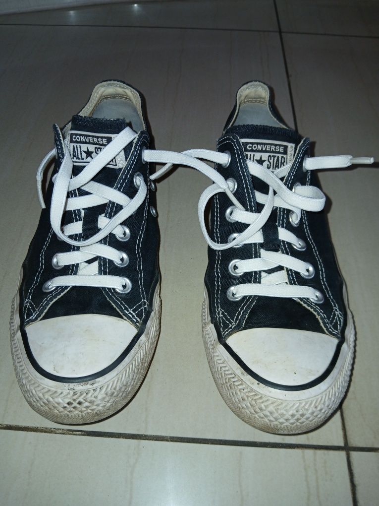 Buty Converse nr 39 model M9166C czarne unisex