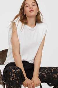 Новая блузка с подплечниками белый топ футболка от H&M