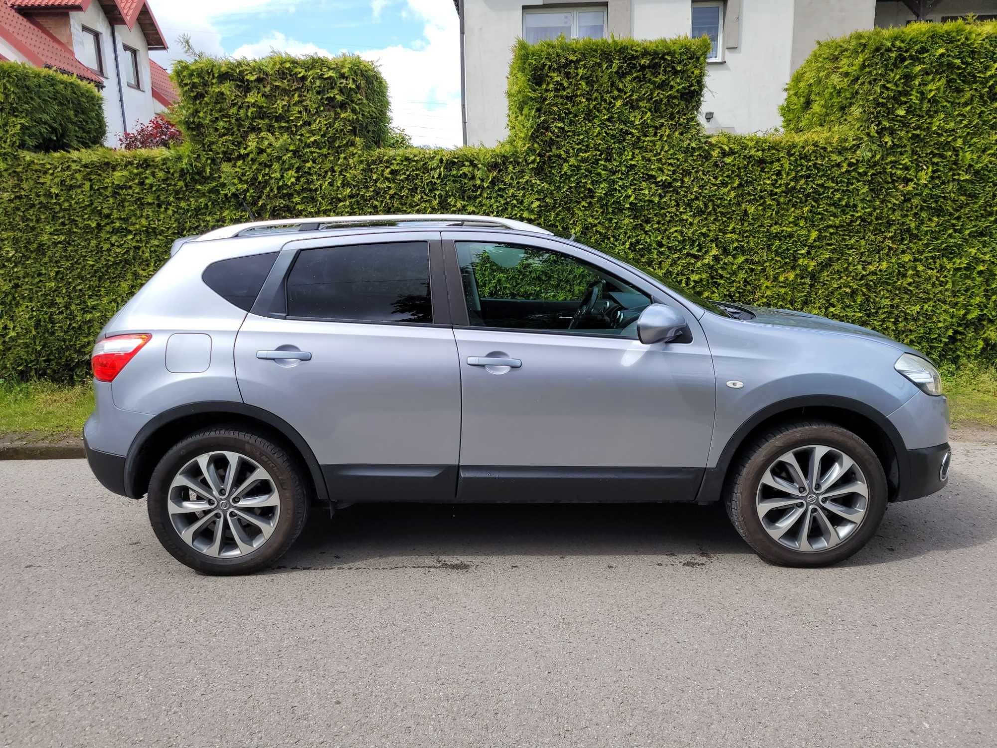 Nissan qashqai 1.6 B 117 KM Alu Klimatron Panorama Navi Serwis Lift !!