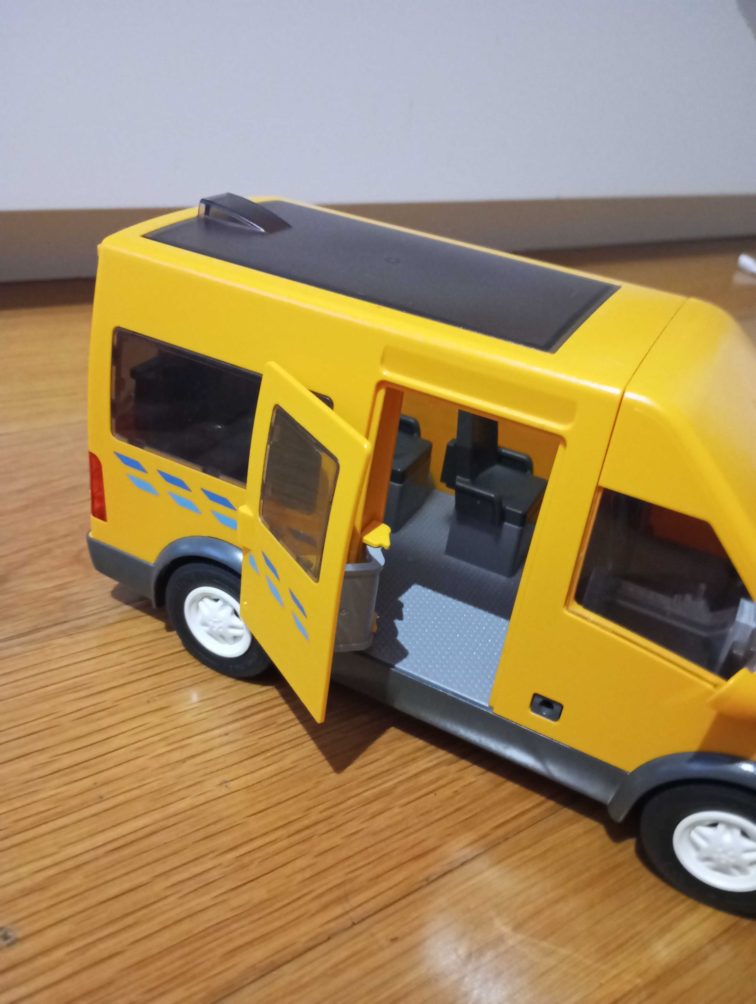 Carrinha da escola Playmobil