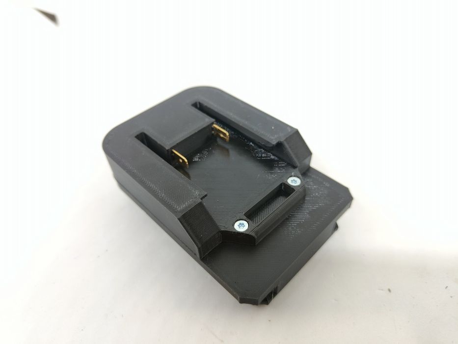 Adapter baterii Parkside X20V do urządzeń Karcher.