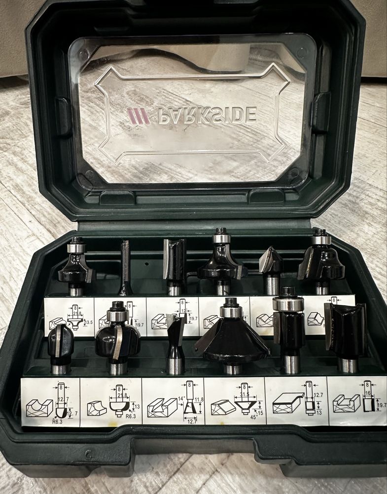 Комплект оригінальних фрез по дереву Parkside PFB 12