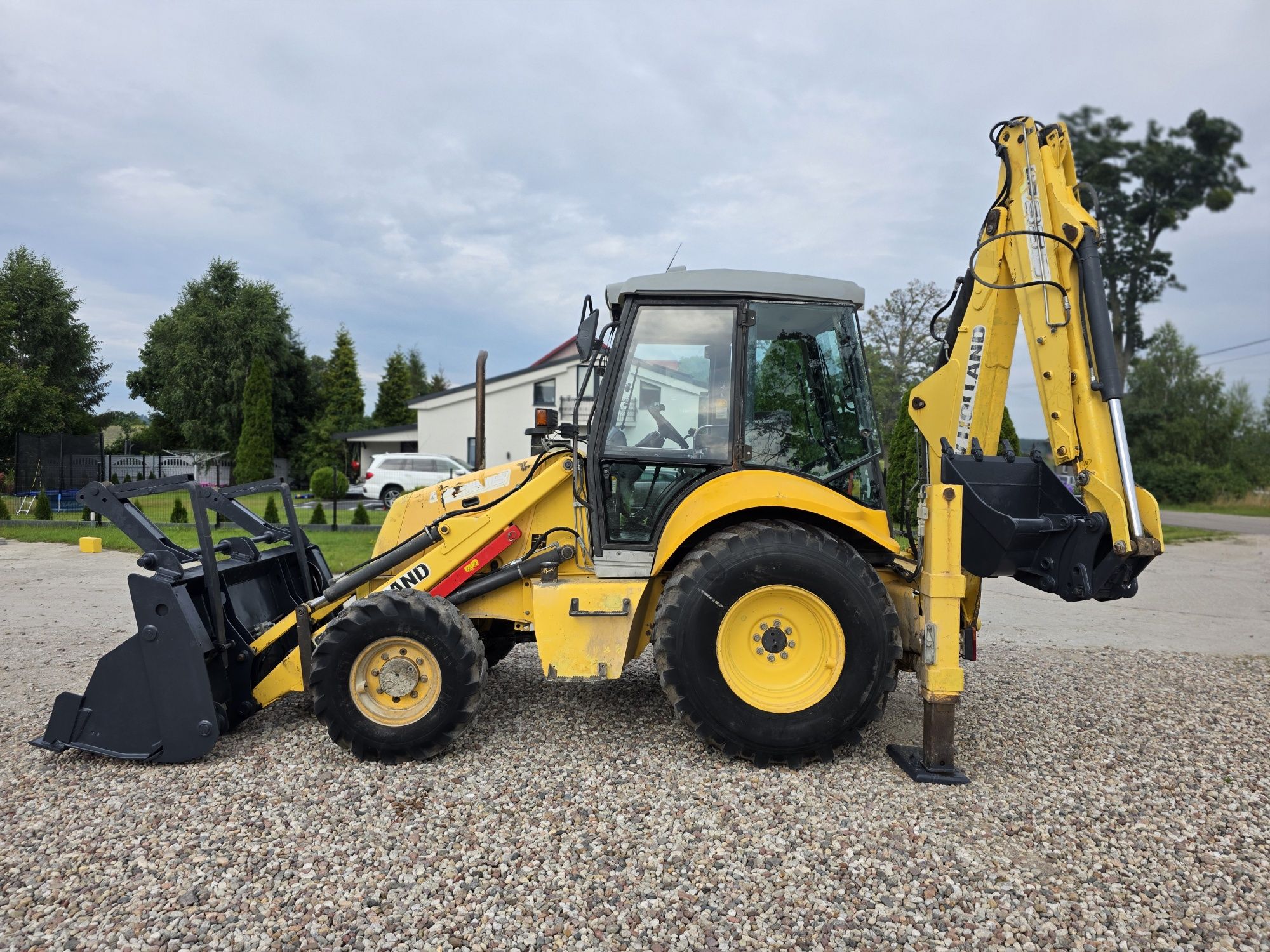 New Holland LB95b Widly Teleskop Szczeka Pływ łyżka Szybkozłącze Brutt