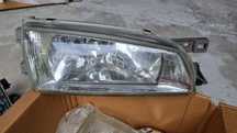 Reflektor prawy Subaru Impreza GT plus klosze