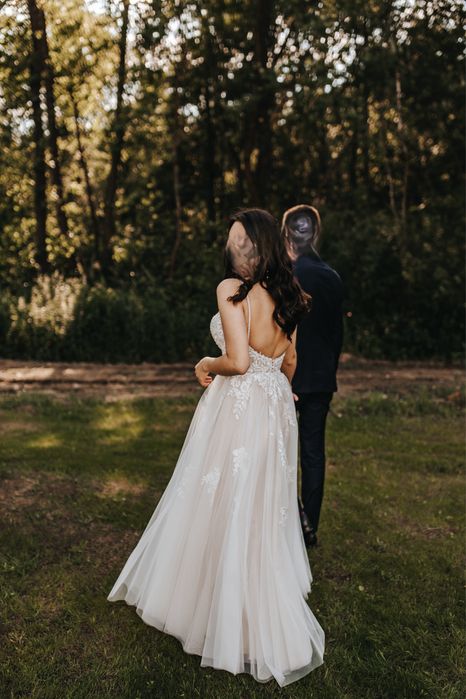 Sprzedam suknię ślubną i welon