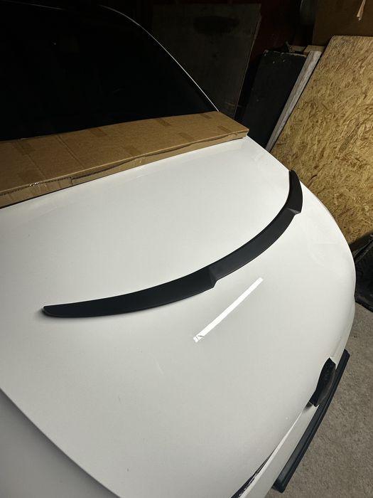 Cпойлер на тесла масивний 3 , Y 2016-2025