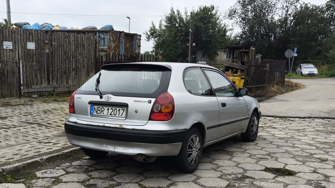 TOYOTA COROLLA 1.9D 69Km 2000Rok