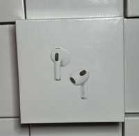 Навушники AirPods 3