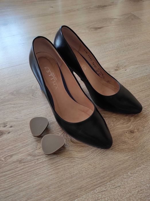 Туфлі жіночі на підборах 36 р