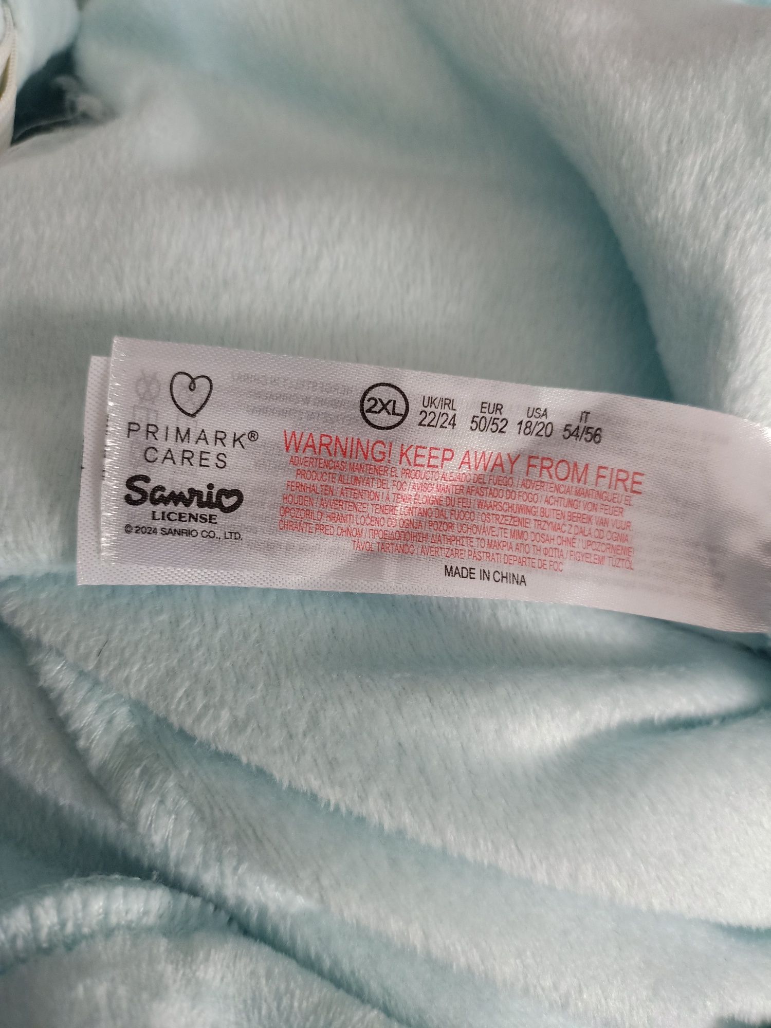 Świetne bardzo oryginalne Hello Kitty cudne spodnie rozmiar 2XL