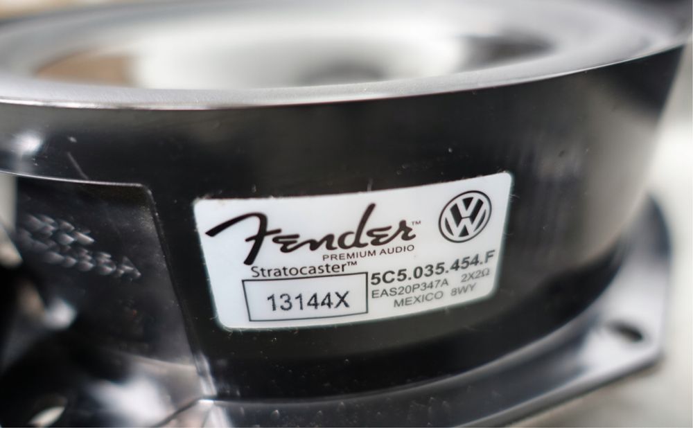 Музика fender newbetlle автомузика