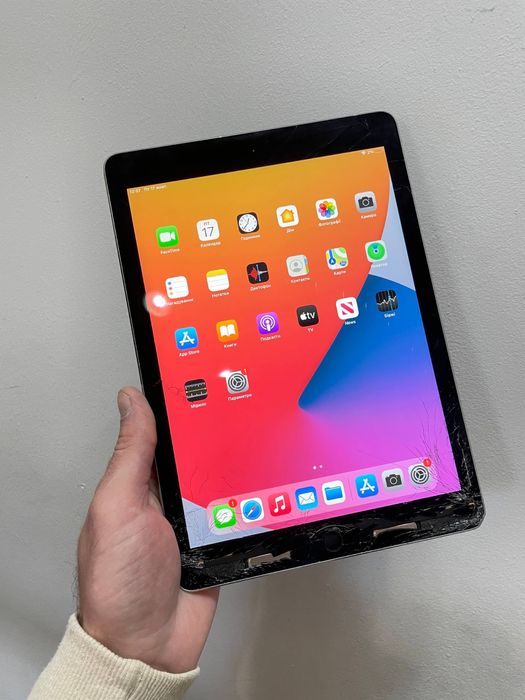 Планшет Apple Ipad Pro A1674 32gb LTE