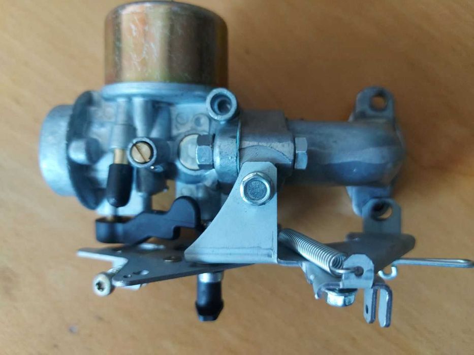 AS-Motor nowy gaźnik do silnika dwusuwowego kosiarki