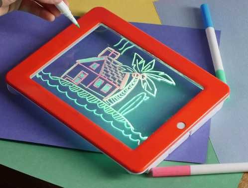 Magiczny tablet z pisakami