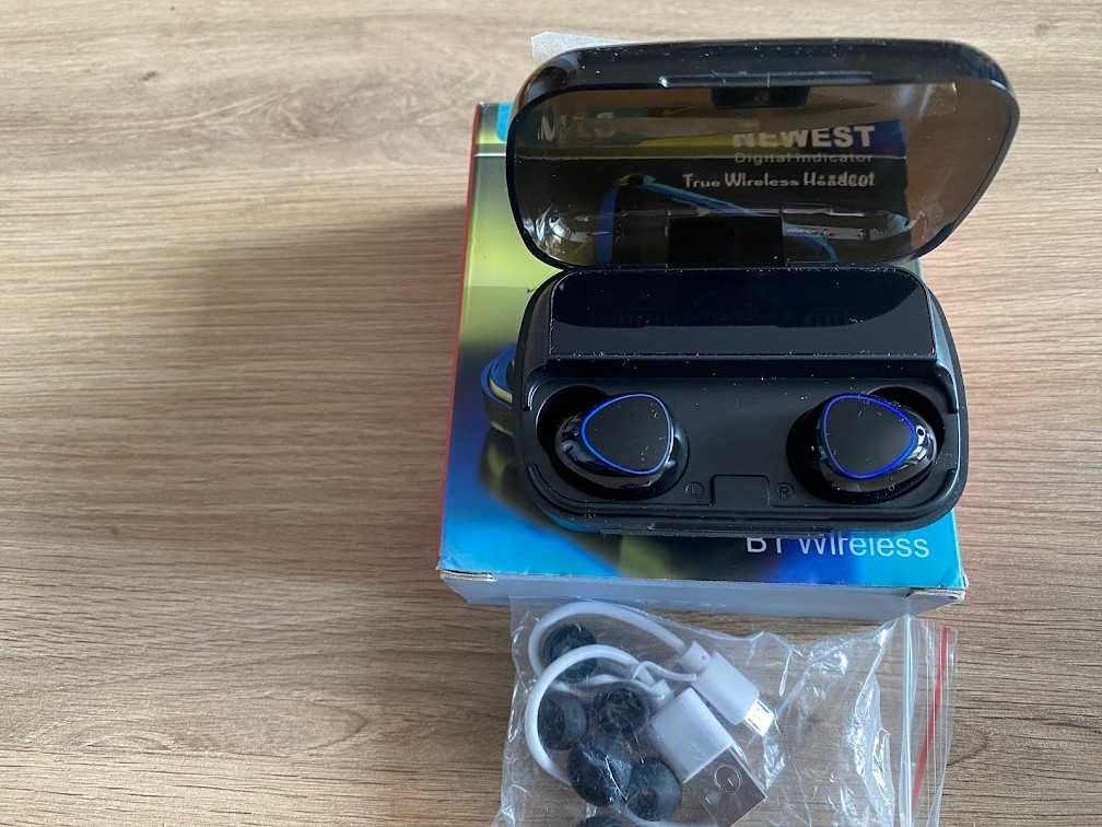 Słuchawki bezprzewodowe Bluetooth z wyświetlaczem + powerbank