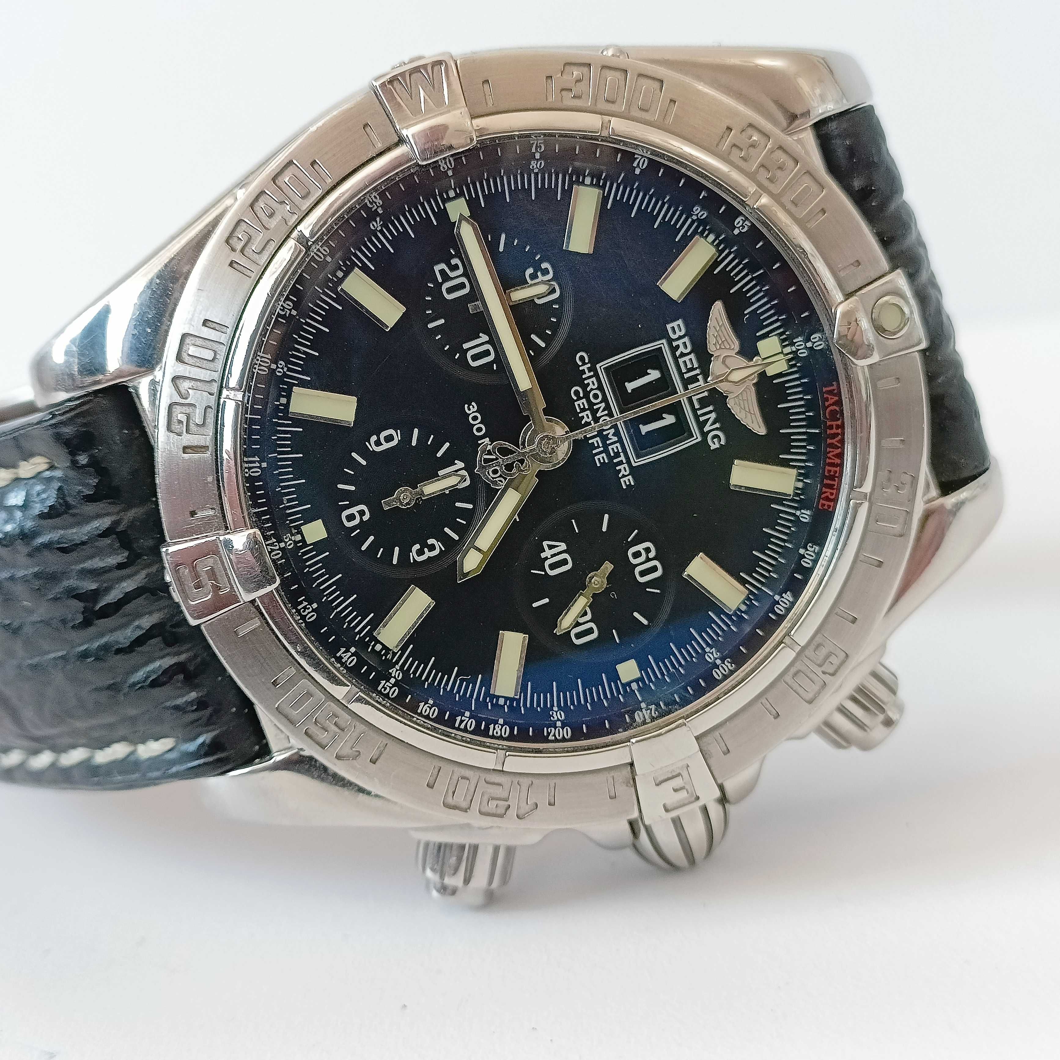Breitling Blackbird A44359