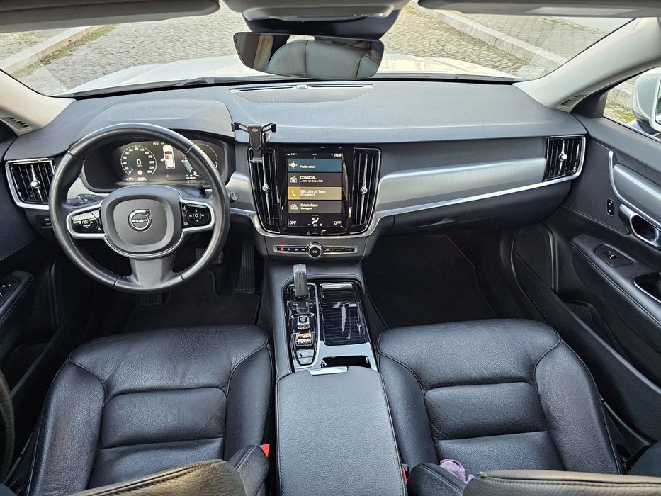 Volvo V90 T8 Plug-in Hybrid • Polestar 400cv • AWD