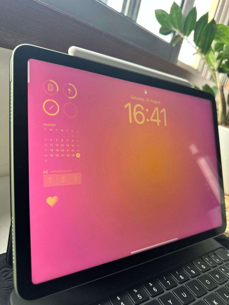 Ipad Air( 4 geração) com caneta e teclado