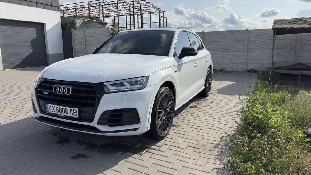 Audi SQ5 2019 год