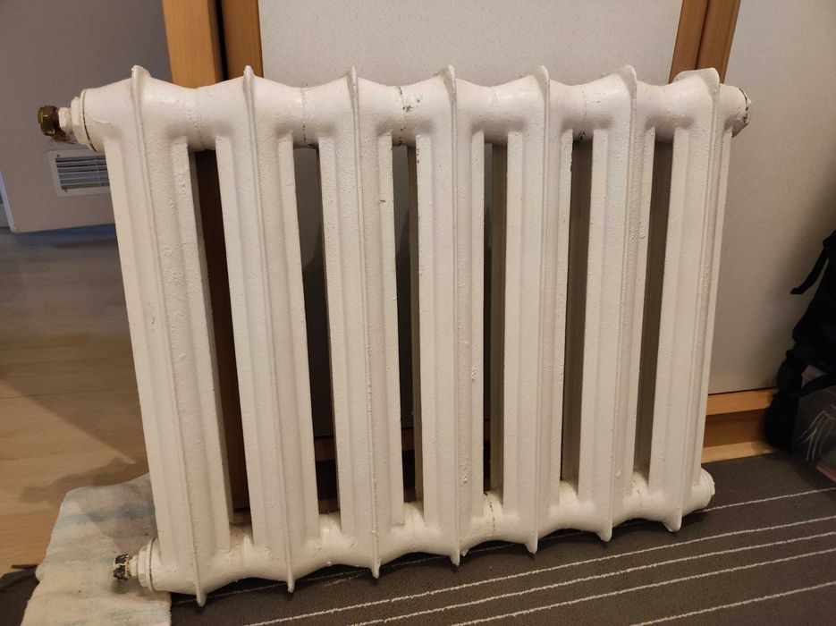 Kaloryfer żeliwny używany 7 żeberek