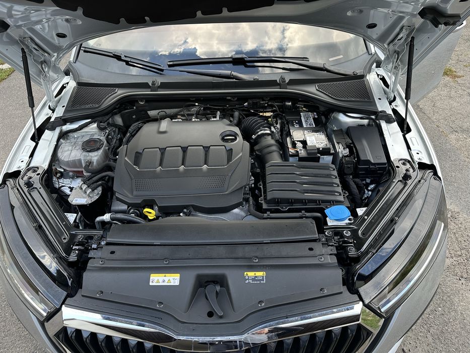 Автомобіль шкода Октавія А8