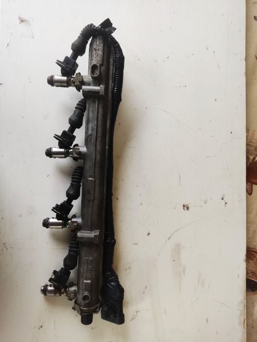 Продам товливную рейку,1.6 бензин