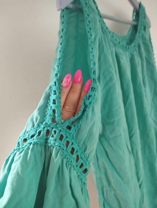 Piękna nowa włoska bluzeczka kolor morski