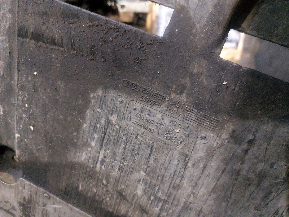 Оригінальний захист двигуна Audi A8 D2