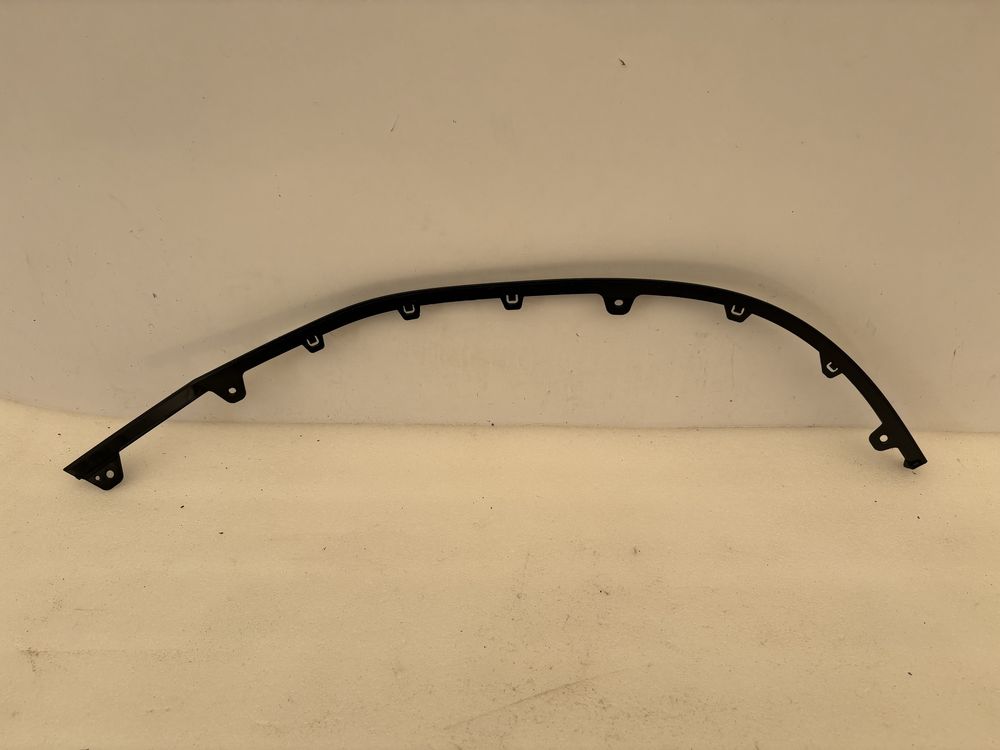 Toyota Verso 09-13 prawy hokej zderzaka przód listwa spoiler prawa