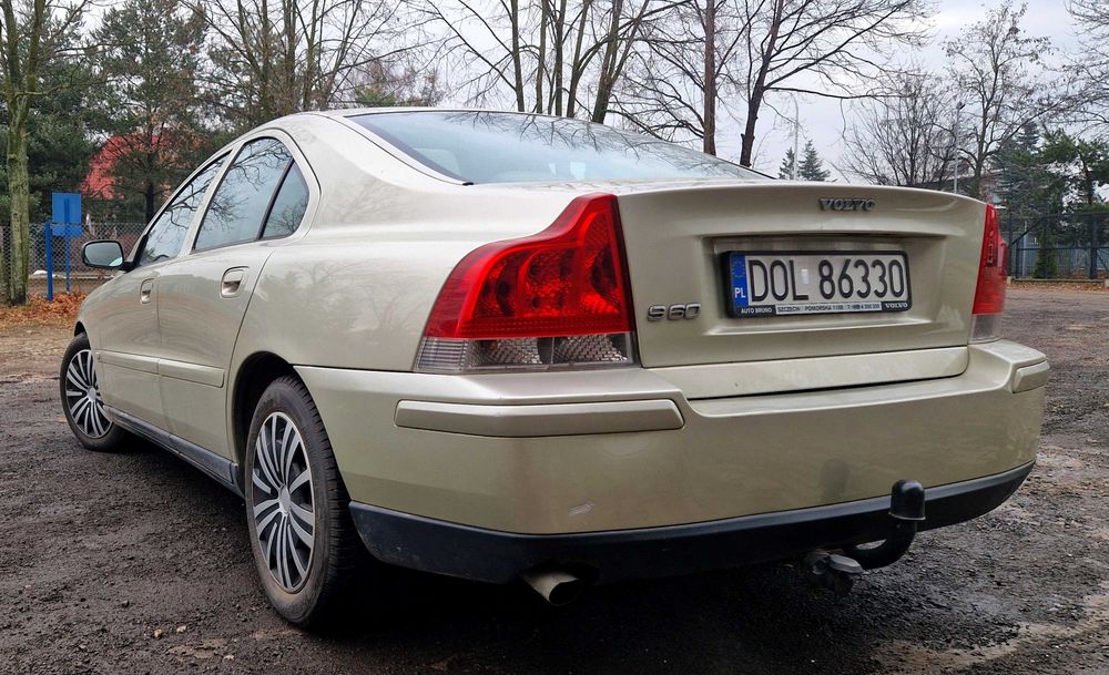 Volvo S60 2.4 140KM 2006r. LPG