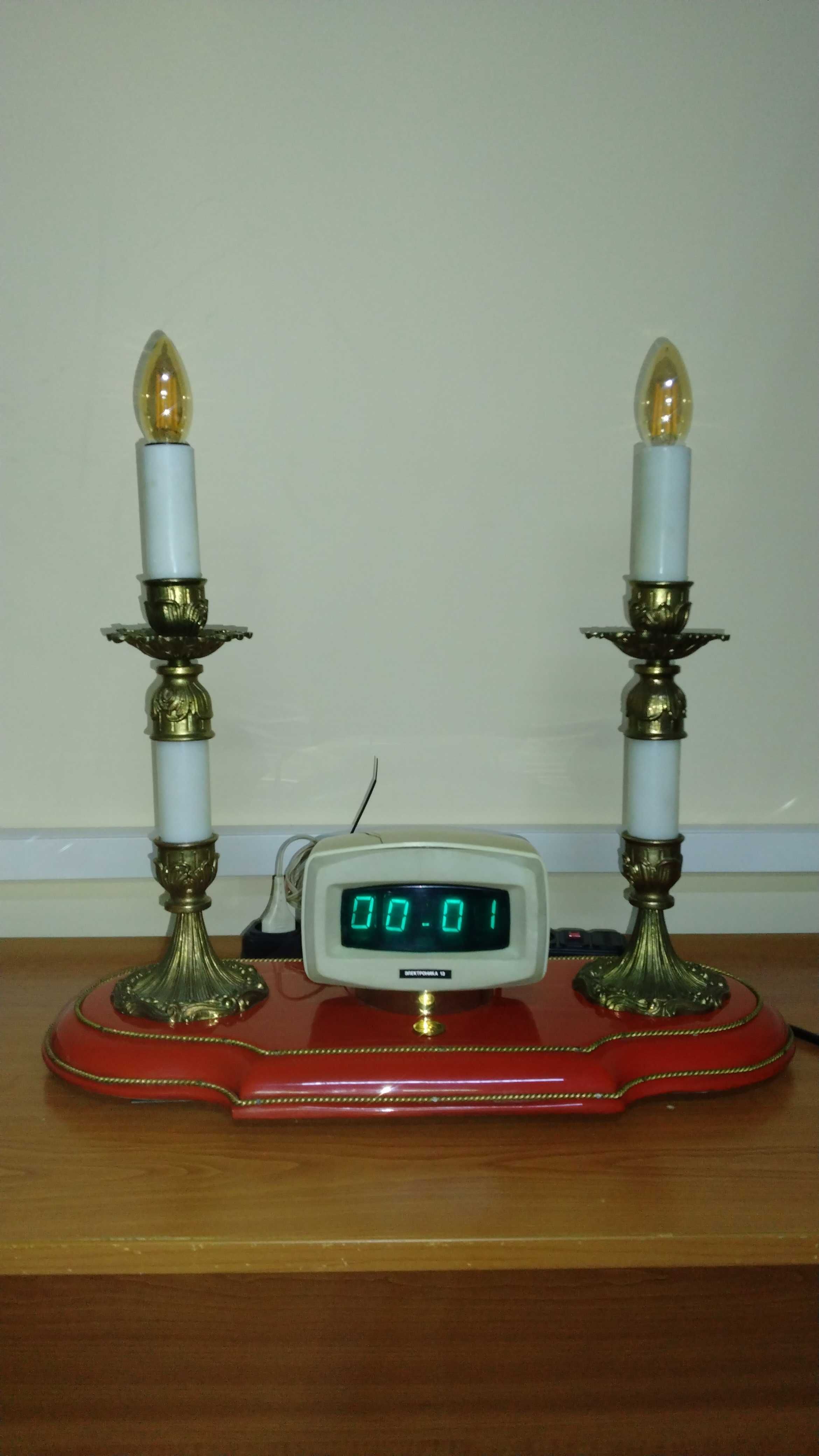 Светильник с подсвечниками и часами Электроника -13