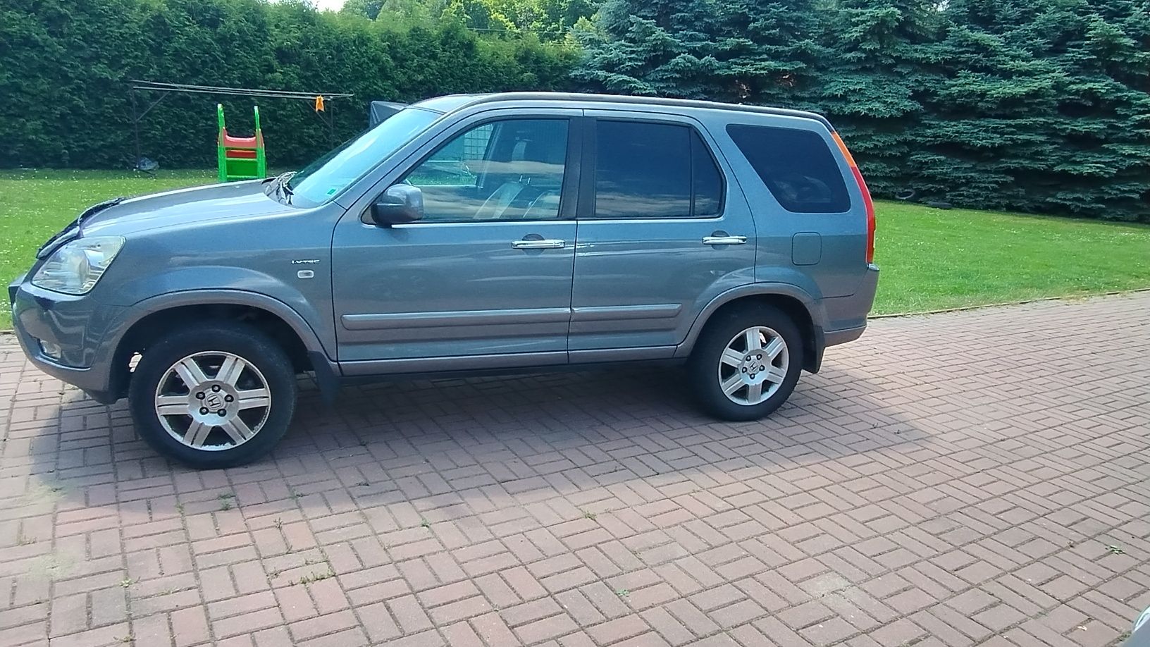 Honda CR-V 4 x 4 sprowadzony z Niemiec
