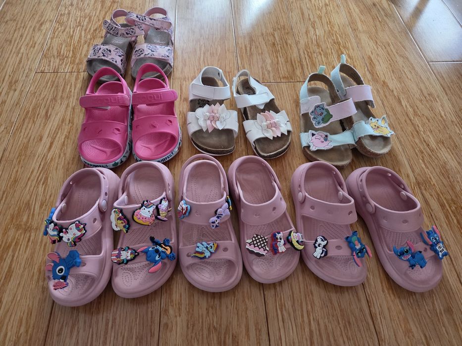 Sandały dla trojaczek