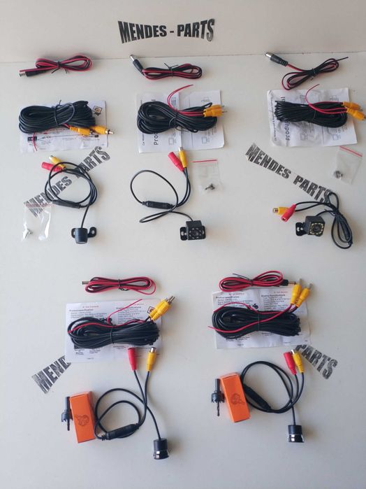 Monitores e câmeras de marcha atrás