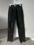 Spodnie jeansowe mom fit