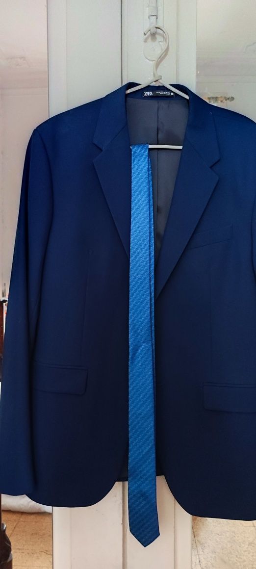 Calças e Gravata de fato Azul Marinho Completo Da Zara