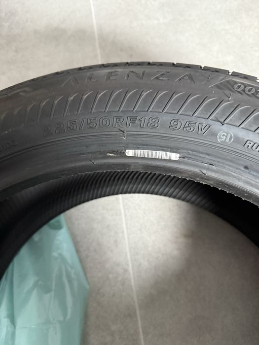 Komplet opon letnich Bridgestone Alenza 225/50RF18