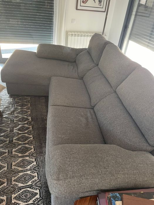 Sofá em muitos boas condições