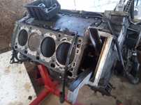 Blok silnika BMW 4.4i  m62b44tu dół tłoki