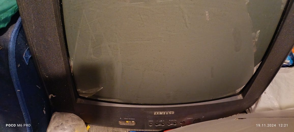 telewizor kineskopowy