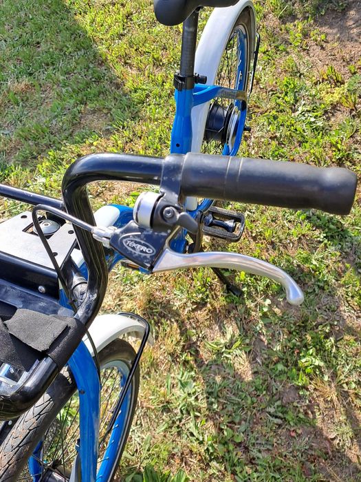 Miejski rower z koszykiem, damka, koła 28"