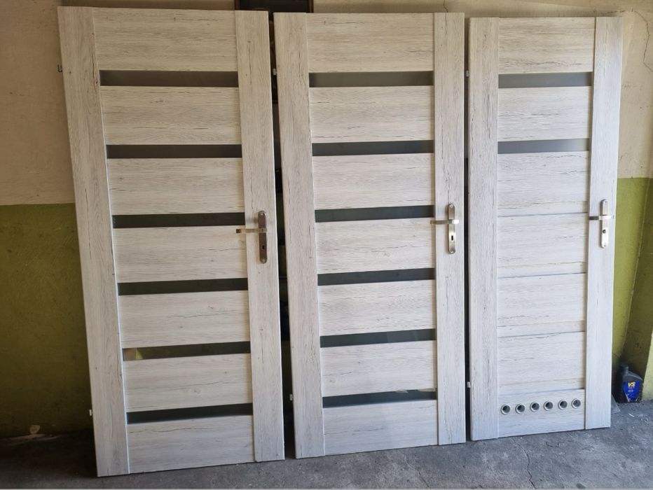 Drzwi wewnętrzne 70 i 80 - 3 sztuki