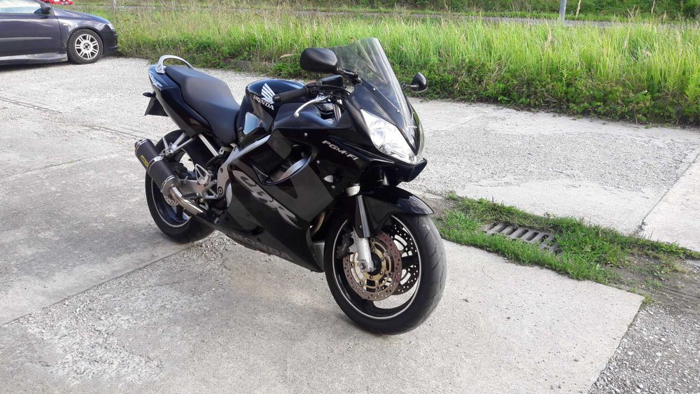Honda CBR F4i 600