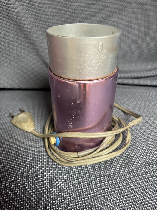 Vintage elektryczny młynek do kawy z lat 60tych / 70tych